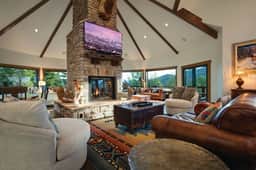 Moose Meadows Lodge (837705)