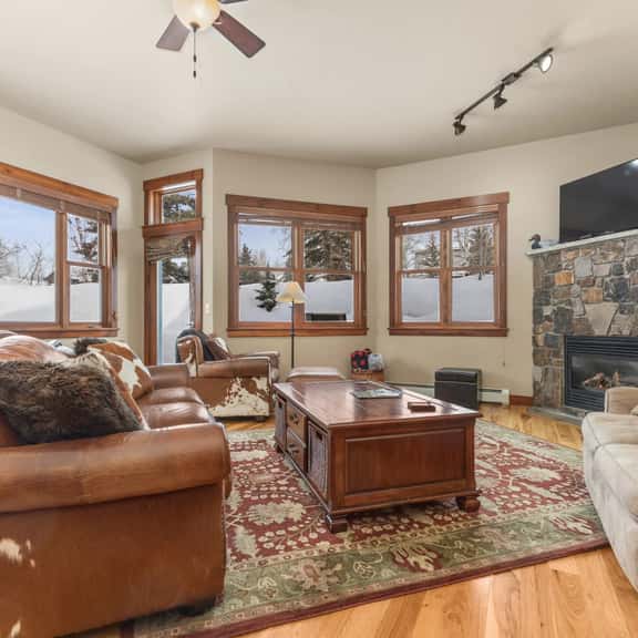 Cornerstone 34 (248468) - Image 1