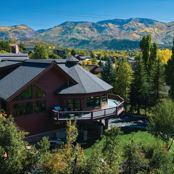 Moose Meadows Lodge (837705) - Image 1