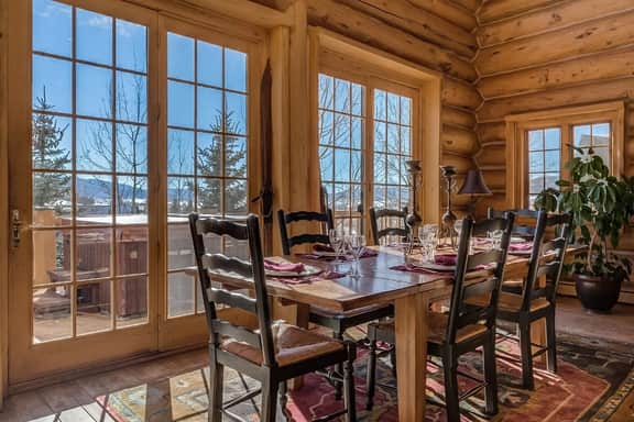 Mark Twain Lodge (202747-2235)