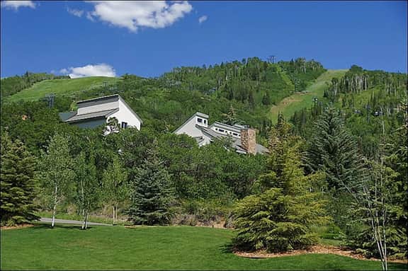 PowderDayz Chalet (202854)