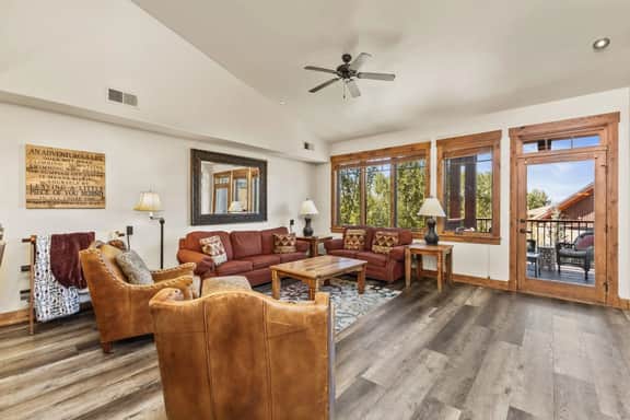 Trappeurs Crossing, Emerald Lodge 5205 (202882-11184)