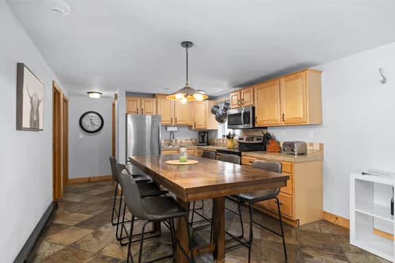 Ridgecrest 305 (379395)