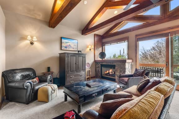 Eagles Nest Chalet (986483) - Image 5