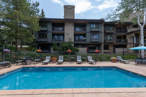 The Phoenix 102 [4-Bedroom] (202757-3657) - Image 1