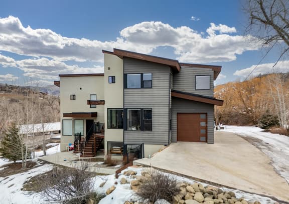 Gilpin Street Chalet (1061336) - Image 1